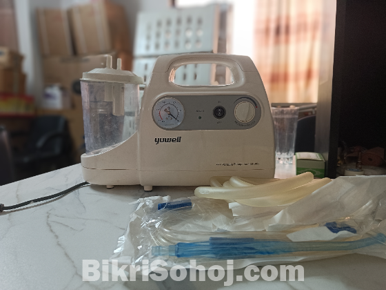 Yuwell 7E-C Portable Phlegm Suction Machine | Oil-Free Pump